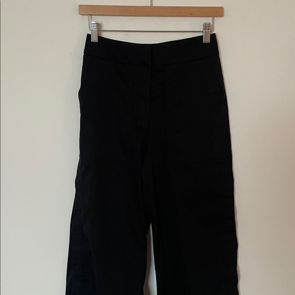 Lululemon Face Forward Trouser *lululemon x Roksanda
Black 4 - Picture 4 of 13